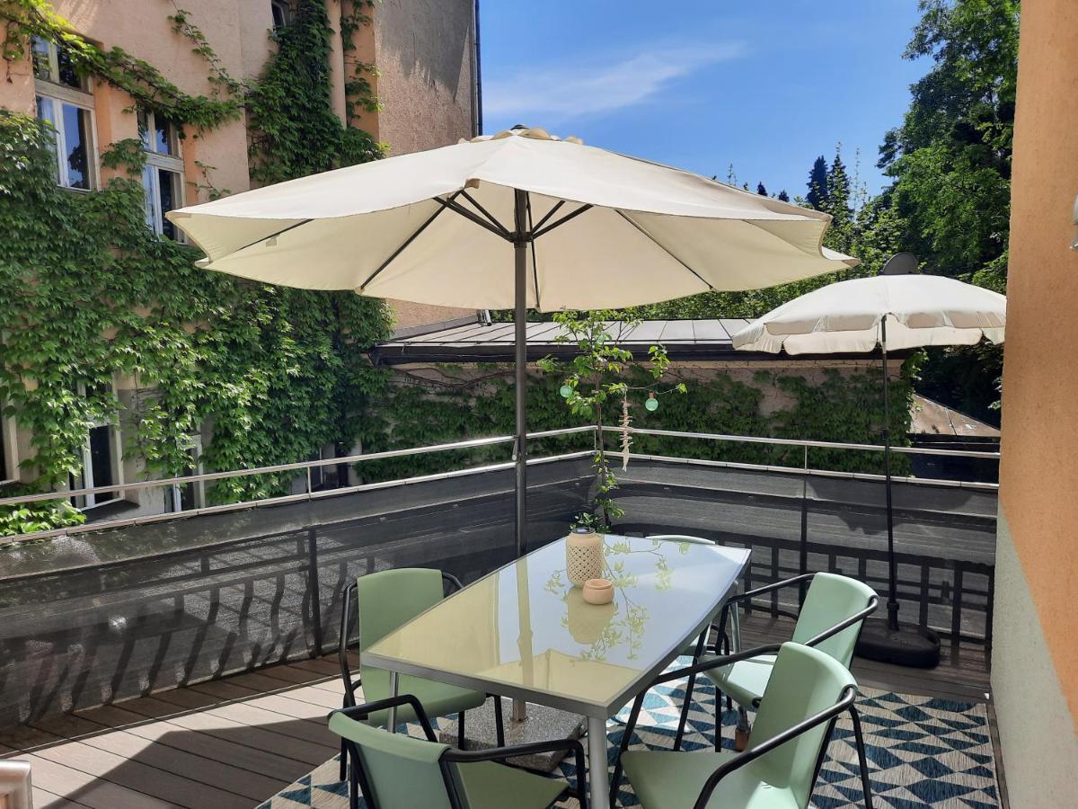 Das Karawankenplatz! Haus Der Geschenke-Carinthia Apartment Velden am Woerthersee Ngoại thất bức ảnh